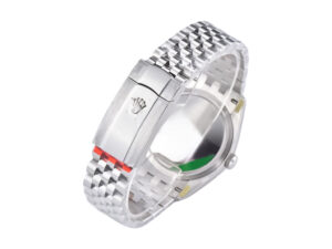 Alt text: Close-up of the Datejust 36 Stainless Steel ‘Wimbledon’ on Jubilee bracelet with fluted bezel, showcasing clasp.