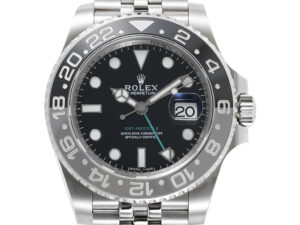 GMT-Master II 'Bruce Wayne' on Jubilee (40mm) with stainless steel case, black dial, blue and black bezel, and date display.
