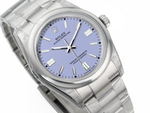 Oyster Perpetual 36 Stainless Steel watch with lavender dial, 2025 model, displayed angled on product page.